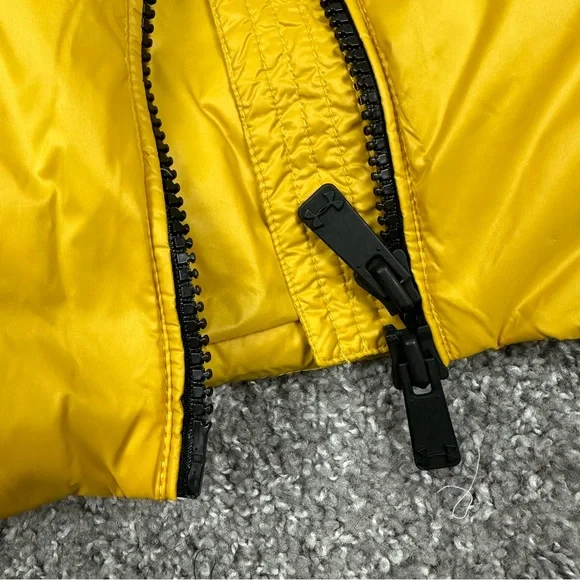 Under Armour Womens Down Puffer Full Zip Hooded Jacket Mustard Sz L 1373443-782 - Picture 15 of 16
